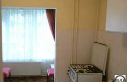 Inchiriere apartament 2 camere, 48 mp, mobilat decent, zona strazii Lunii!