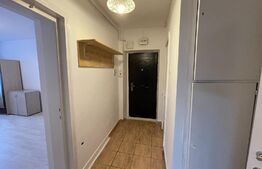 Apartament de 3 camere, 65 mp, semidecomandat, zona Sala Sporturilor