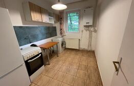 Apartament de 3 camere, 65 mp, semidecomandat, zona Sala Sporturilor