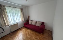 Apartament 4 camere, decomandat, 80mp, zona Campului