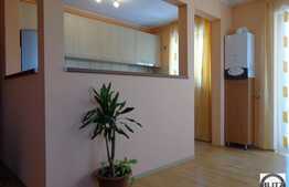 Vanzare 2 camere, 60 mp, etaj intermediar, zona strazii Florilor! Parcare cu CF