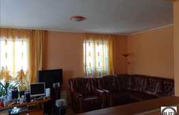 Vanzare 2 camere, 60 mp, etaj intermediar, zona strazii Florilor! Parcare cu CF