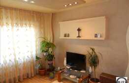 Vanzare apartament cu 3 camere, la 2 minute de Kaufland