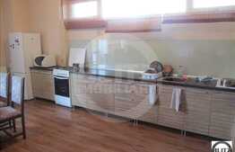 Apartament 2 camere, 69 mp utili, semidecomandat, zona strazii Govora!