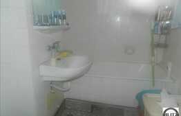 Vanzare 2 camere, 42 mp, etaj intermediar, boxa la subsol, zona strazii Taberei!