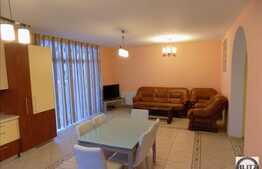 3 camere, decomandat, terasa, parcare, boxa, in imobil de tip casa/vila!