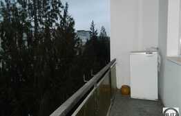 Pret oportun! Vanzare 4 camere, decomandat, 78 mp, balcon, zona strazii Negoiu!