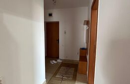 Apartament 2 camere, decomandat, 2 balcoane, 60 mp, zona Restaurant Rod
