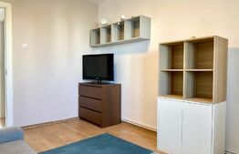 Apartament luminos de 3 camere,decomandat, 80mp, zona  Piata Cipariu