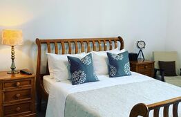 Casa de inchiriat, 3 camere, 120 mp,  zona Calea Turzii
