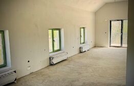 Casa unifamiliala, 4 camere, 120 mp utili, teren de 800 mp,  Chinteni 