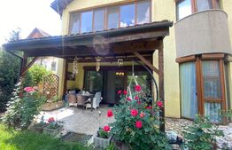 Vila 6 camere, 250mp, teren 917 mp, Andrei Mureșanu