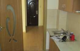 3 camere, 77 mp, decomandat, 20 mp TERASA, zona Porii! Parcare cu CF!