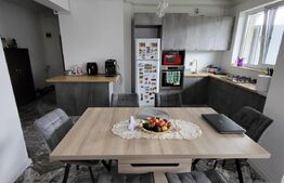 Ap 3 camere 86 mp, terasa, parcare, Floresti