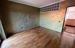 Apartament 5 camere, 143mp, 2 bai, 4 balcoane, zona Tauti