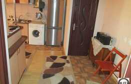 Vanzare 2 camere, 38 mp, GRADINA de 24 mp, parcare cu CF! Zona Tautiului!