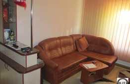 Vanzare 2 camere, 38 mp, GRADINA de 24 mp, parcare cu CF! Zona Tautiului!