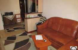 Vanzare 2 camere, 38 mp, GRADINA de 24 mp, parcare cu CF! Zona Tautiului!