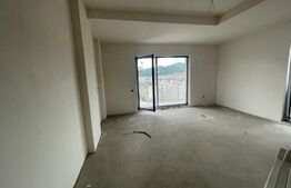 Apartament 3 camere, 58mp, parcare subterana, terasa, Floresti