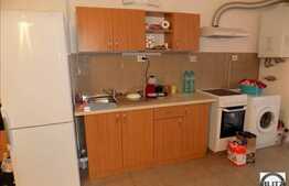 Inchiriere 2 camere, 40 mp utili, zona Golden Tulip, imobil nou, cu parcare