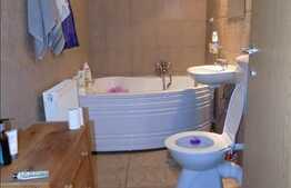 Inchiriere 2 camere, 40 mp utili, zona Golden Tulip, imobil nou, cu parcare