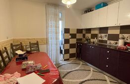Apartament de 2 camere decomandate, 50mp, balcoan, zona Primariei Baciu