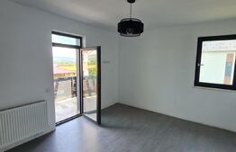 Casa 4 camere, 2 terase, finisaje noi, Motel Gilau