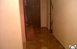 Apartament 3 camere, 120 mp, decomandata, zona strazii Cometei