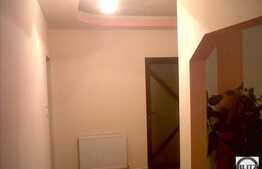 Apartament 3 camere, 120 mp, decomandata, zona strazii Cometei