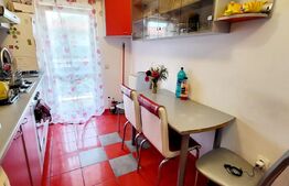 Apartament 2 camere, decomandat, 51 mp, parcare, zona Central