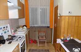 Vanzare apartament 3 camere, 65 mp, decomandat, zona strazii Donath!