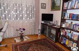Vanzare apartament 3 camere, 65 mp, decomandat, zona strazii Donath!