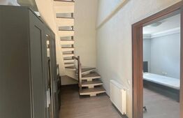Penthouse 140 mp, terasa, 2 garaje, zona strazii Trifoiului