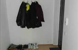 Apartament de vanzare, 2 camere, cu loc de parcare inclus, zona strazii Eroilor!