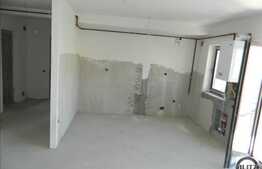 Apartament de vanzare cu 3 camere, zona Iulius Mall, semifinisat