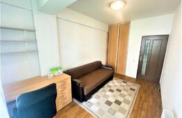 Apartament cu 2 camere, 40 mp, decomandat, parcare, zona Plopilor