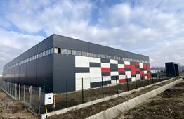 Hala industriala cu birouri: 3000 mp utili, 5000 mp teren, Jucu