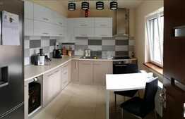 3 camere, 75 mp, totul nou, la prima inchiriere, zona strazii Campului! Parcare!