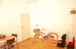 Casa 4 camere, finisata, 151 mp, zona Centrala