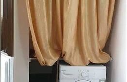 Garsoniera, 28 mp utili, etaj intermediar, zona Bucegi