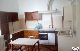 3 camere, 100 mp utili in zona Operei Maghiare