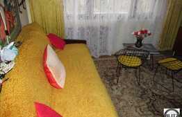 Vanzare 3 camere, decomandat, 65 mp, parcare, izolat termic, boxa, zona Farmec!