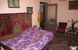 Vanzare 3 camere, decomandat, 65 mp, parcare, izolat termic, boxa, zona Farmec!