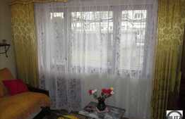 Vanzare 3 camere, decomandat, 65 mp, parcare, izolat termic, boxa, zona Farmec!