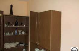 Apartament cu 1 camera de vanzare,  33 mp plus balcon, zona Porii
