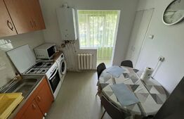 Apartament cu 2 camere, 50MP, decomandat, parcare, zona Lunii