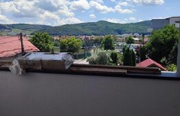 Apartament 3 camere, 60 mp, parcare, zona Stadionului