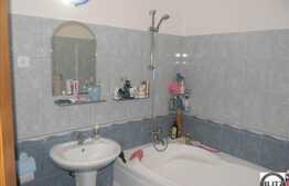 2 camere, 53 mp, semidecomandat, imobil nou, parcare, zona strazii Frunzisului