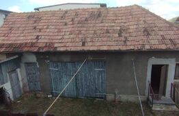 2 case individuale, 6 cam, 200 mp Sannicoara