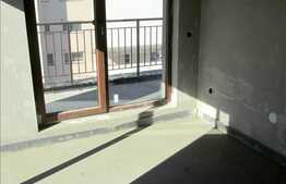 3 camere, semifinisat, imobil nou, cu o terasa de 25 mp!